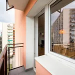 Ochota Artistic Space By Bookinghost Warszawa