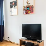 Ochota Artistic Space By Bookinghost *