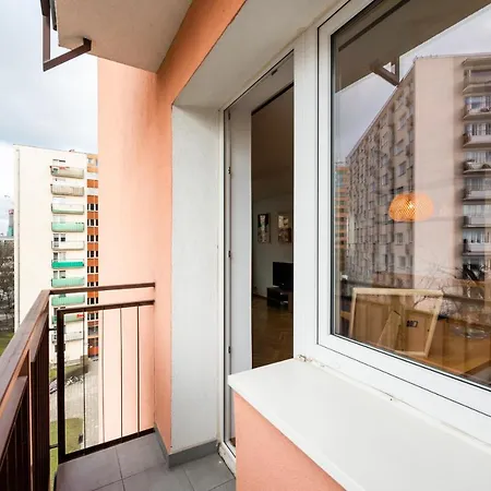 Ochota Artistic Space By Bookinghost Warszawa