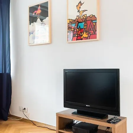 Ochota Artistic Space By Bookinghost *